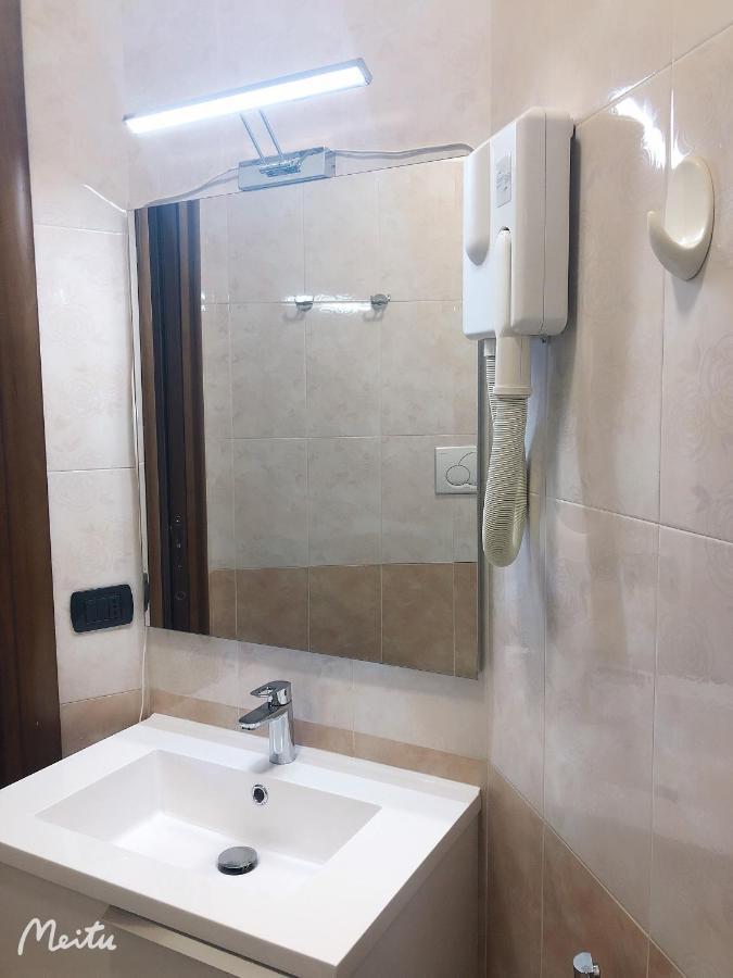 Romafullhouse Guesthouse 外观 照片