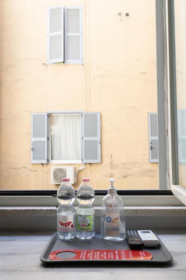 Romafullhouse Guesthouse 外观 照片