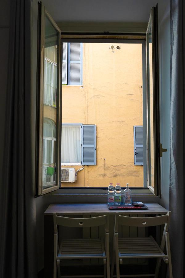 Romafullhouse Guesthouse 外观 照片